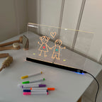 LYSBOARD | Tegnetavle med farveskiftende LED-lys